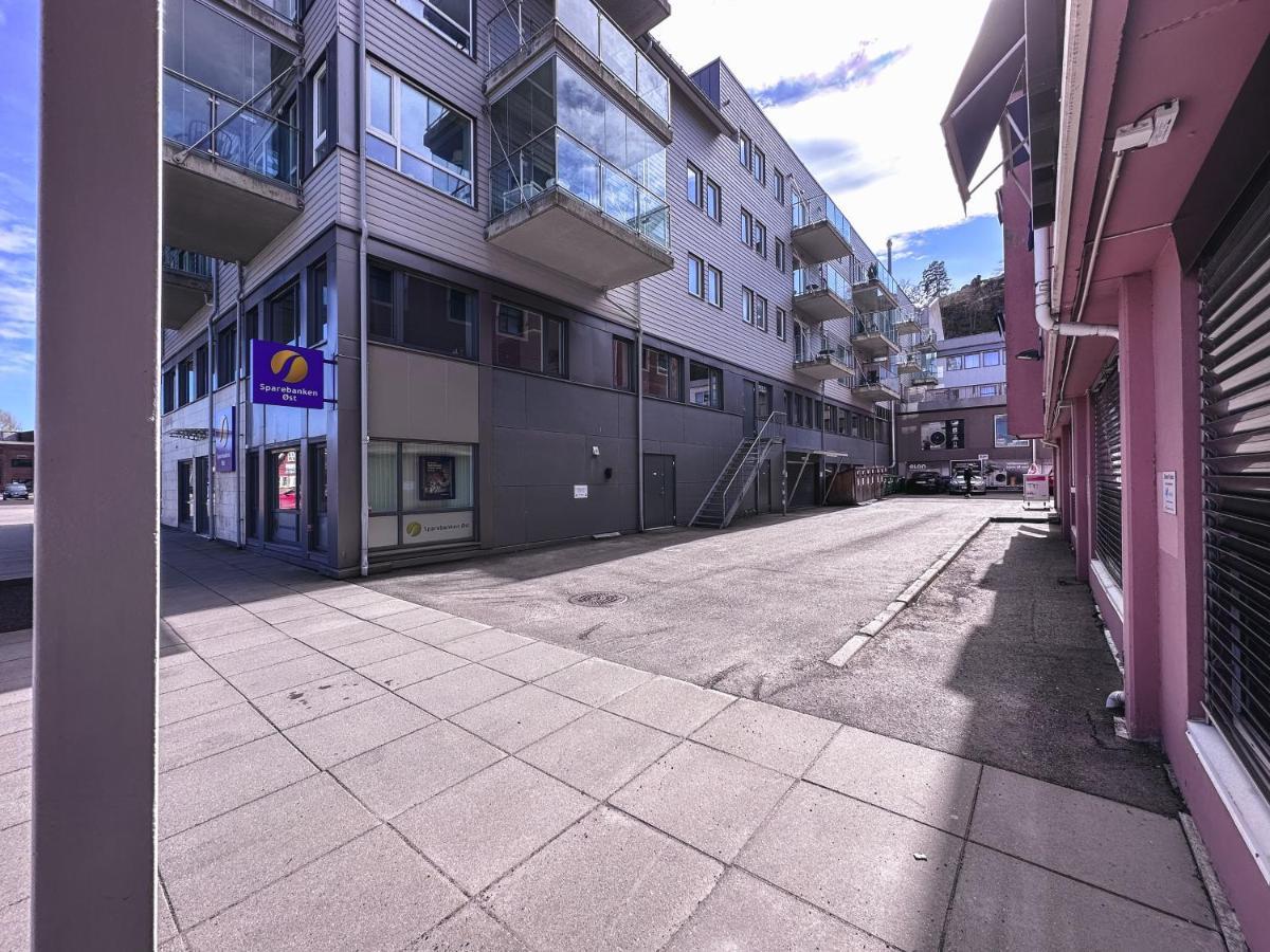Holmestrand, Leilighet Pa Bryggekanten Екстериор снимка